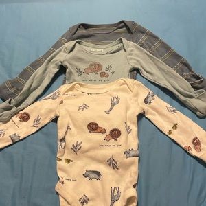 3pcs Carter’s Long Sleeve Onesies